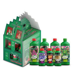 Produktset von Dutch Pro, bestehend aus Nährstoffen für Pflanzen in verschiedenen Flaschen. Das Set enthält die verschiedenen Flaschen: A und B Grow (jeweils 1 Liter), A und B Bloom (ebenfalls beide 1 Liter), eine Flasche Multi-Total und eine Flasche Explode. Dieses Produkt wurde speziell für den Anbau verschiedener Pflanzen entwickelt und ist sowohl für den Innen- als auch für den Außenbereich geeignet. Die Flaschen sind hauptsächlich grün mit klaren Etiketten und Informationen zum Inhalt. Das Produkt wurde für Anwender entwickelt, die ein optimales Pflanzenwachstum anstreben, und ist frei von schädlichen Substanzen, was zu einem umweltfreundlichen Ansatz im Gartenbau beiträgt.    