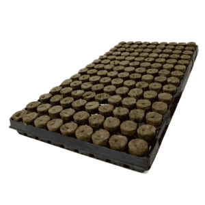 Kweekbak met kokosblokjes voor planten en tuinieren.